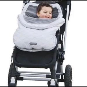 JJ Cole Bundle Me Urban quilted stroller cover zipper EUC light gray